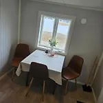 Torfoss Gard, Utleie, Campingvogn Og Bobil Plasser キャンプ場 Potka