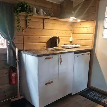 Torfoss Gard, Utleie, Campingvogn Og Bobil Plasser مكان تخييم