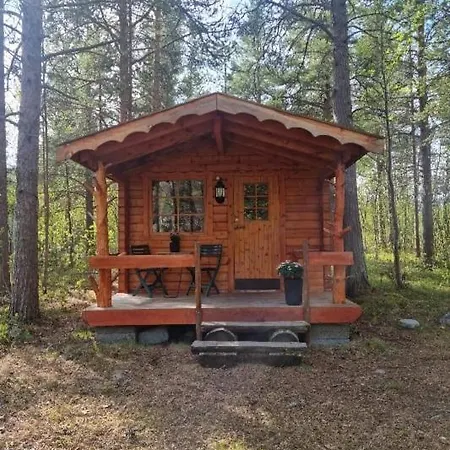 Torfoss Gard, Utleie, Campingvogn Og Bobil Plasser 营地