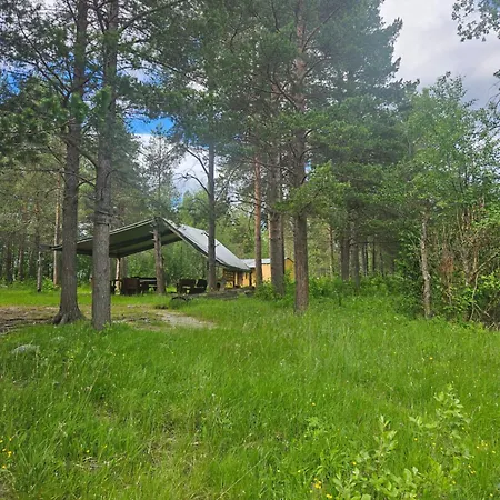 مكان تخييم Torfoss Gard, Utleie, Campingvogn Og Bobil Plasser