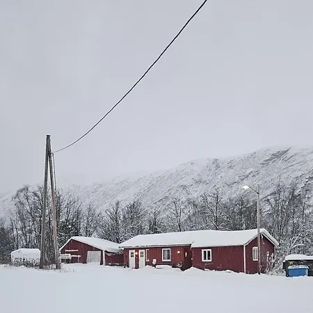 مكان تخييم Torfoss Gard, Utleie, Campingvogn Og Bobil Plasser *