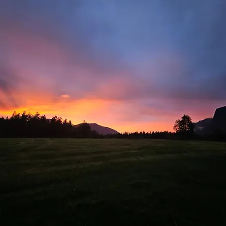 Camping Torfoss Gard, Utleie, Campingvogn Og Bobil Plasser Potka