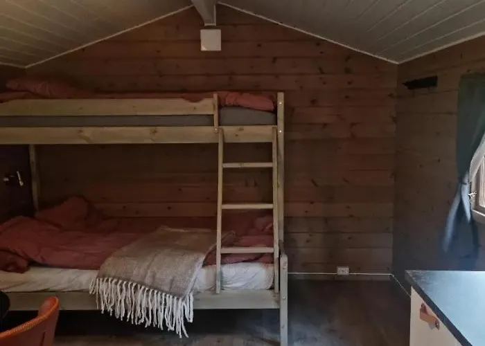 Torfoss Gard, Utleie, Campingvogn Og Bobil Plasser Camping Potka