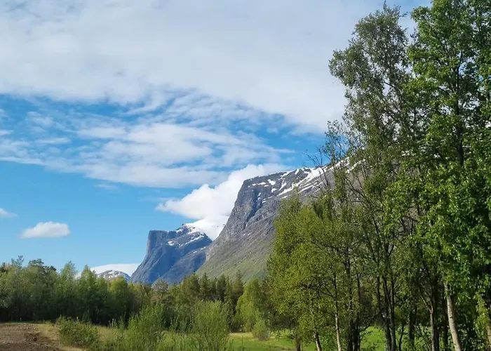 Camping Torfoss Gard, Utleie, Campingvogn Og Bobil Plasser Potka