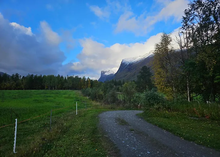 Torfoss Gard, Utleie, Campingvogn Og Bobil Plasser Potka