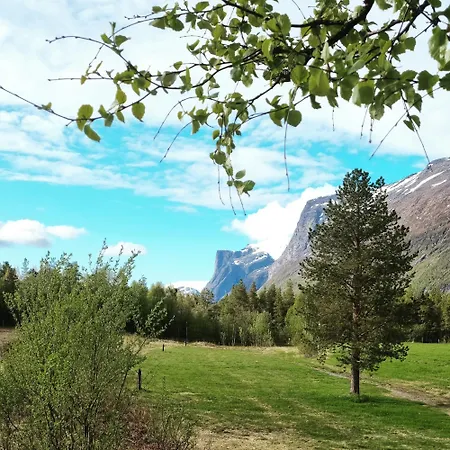 Torfoss Gard, Utleie, Campingvogn Og Bobil Plasser Potka
